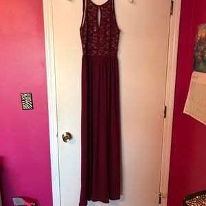 Beautiful Wine Bridesmaid/Prom Dress